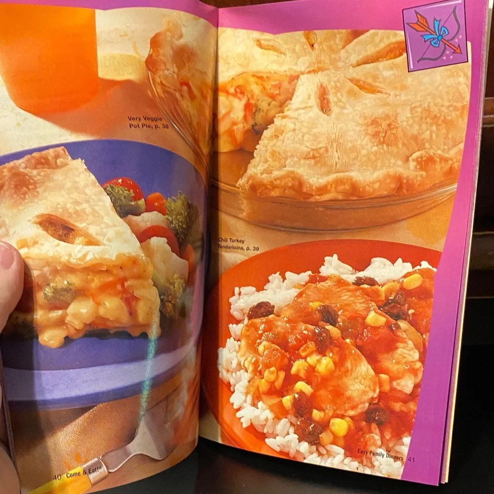 Pillsbury four piece cookbook magazine set